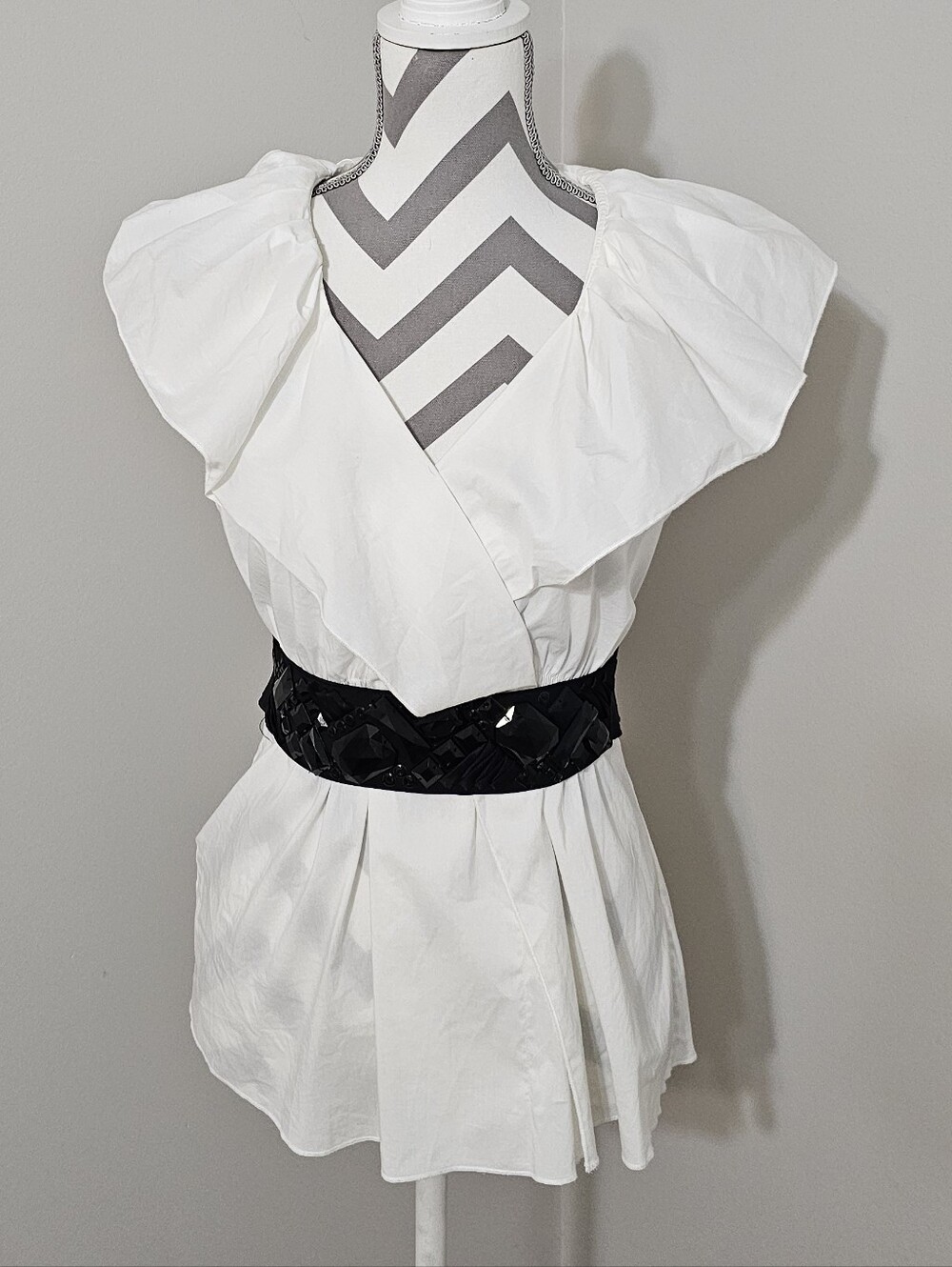 BCBG White Ruffled Wrap Top with Wide Black Patent Belt